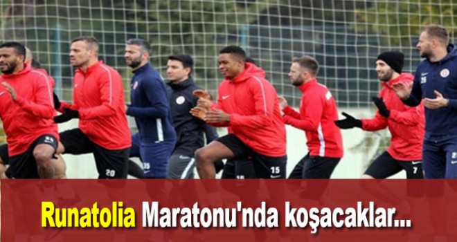 Antalyasporlu futbolcular Runatolia Maratonu'nda koşacak