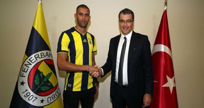 Fenerbahçe Slimani'nin Transferini Resmen Duyurdu