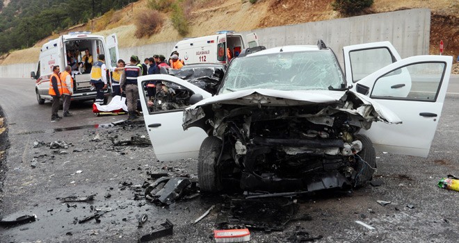 Karaman Mut Yolu 1 Ölü 4 Yaralı