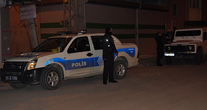 Silahlı kavgada bir çocuk yaralandı