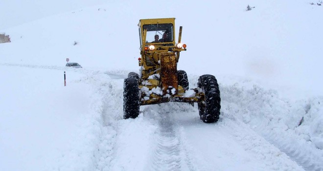 598 Köy Yolu Ulaşıma Kapandı