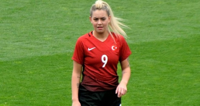 Survivor Aycan Yanaç kimdir, nereli, kaç yaşında?
