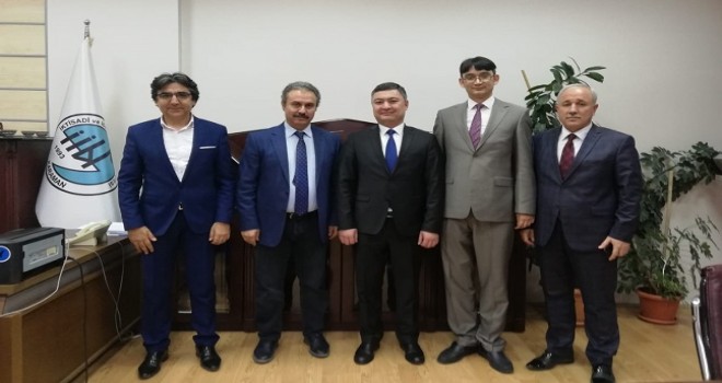 Özbekistan heyeti Karamanda