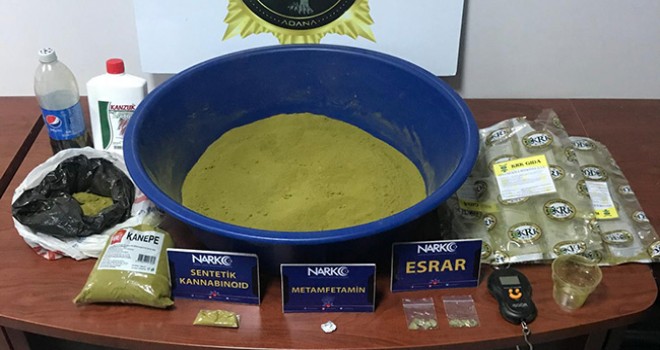 Uyuşturucu operasyonunda yakalanan 7 zanlıdan 4'ü tutuklandı