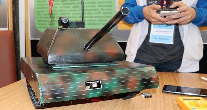 Ortaokul Öğrencisinden 'İnsansız Tank'