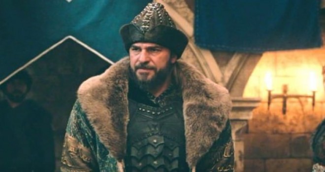 İlyas Salman Ertuğrulun Oyunculuğuna Vasat Dedi