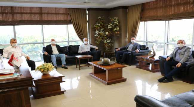 AK Parti Hatay Milletvekili Abdulkadir Özel'den İTSO'ya ziyaret