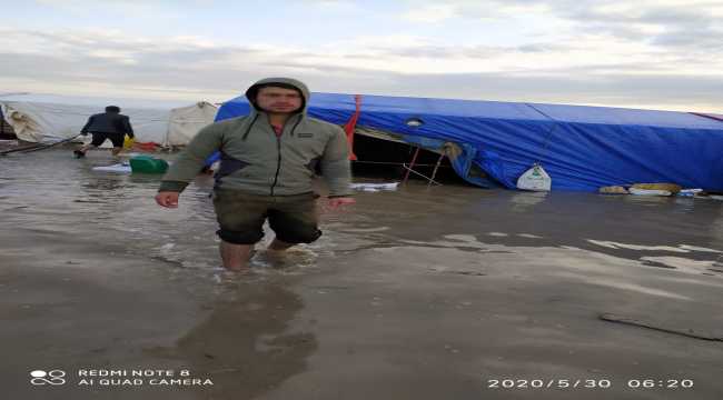 Ayaş'ta işçilerin çadırlarını su bastı