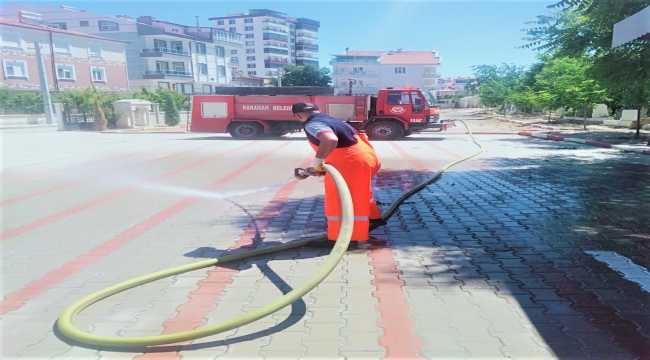 Camiler cuma namazına hazırlanıyor