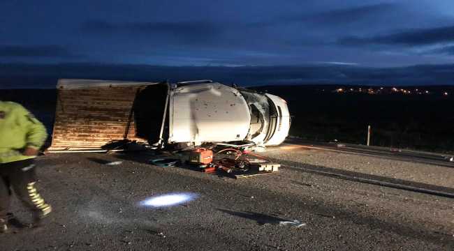 Trafik kazası: 1 ölü, 3 yaralı