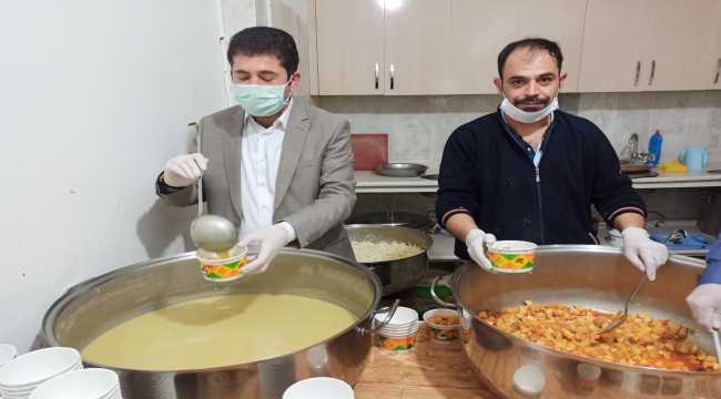 Zara'da 250 haneye sıcak yemek dağıtılıyor