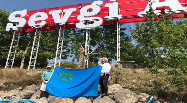 'Kırım Tatar Milli Bayrak Günü' kutlandı