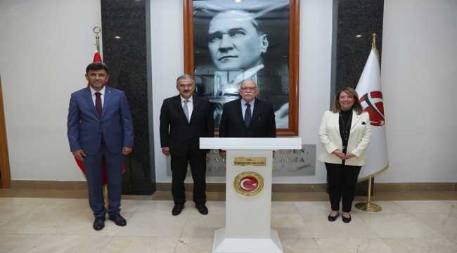 AK Parti'lilerden Vali Ayyıldız'a Ziyaret