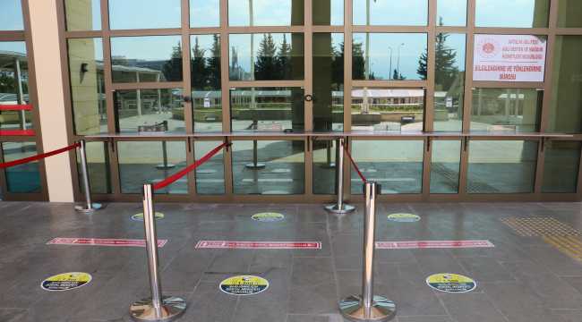 Antalya Adliyesi'nde 