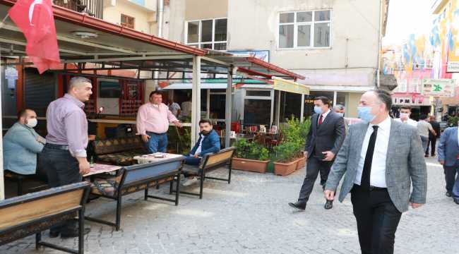 Başkan Saygılı, esnafı ziyaret etti