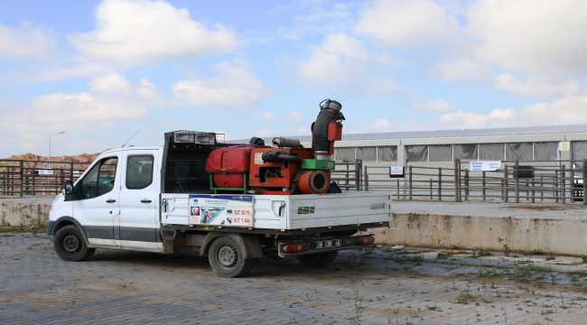 Çubuk canlı hayvan pazarında dezenfeksiyon çalışması yapıldı