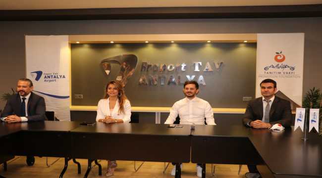 Dünyaca ünlü DJ Burak Yeter'den Antalya'nın tanıtımına destek