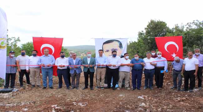 Erdemli'de 15 kilometrelik yolu 2,5 kilometreye kısaltan stabilize yol açıldı
