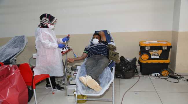 Hadim'de Türk Kızılay'ına kan bağışı 