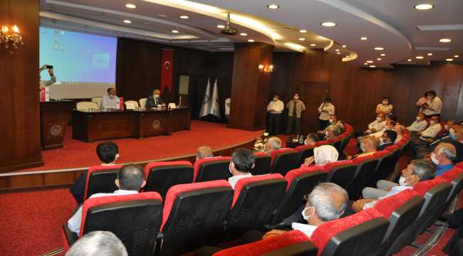 Hatay'da narenciye üreticilerinin sorunları dinlendi