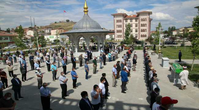 HSK Teftiş Kurulu Başkanı Alacahan'ın acı günü