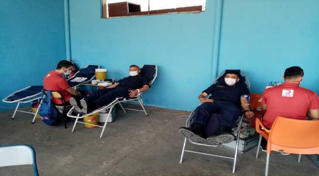 Jandarmadan, kan desteği