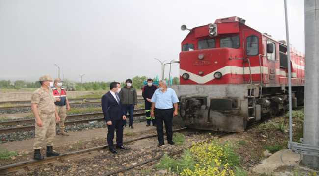 Kaymakam Akköz, Bostankaya tren istasyonunu inceledi