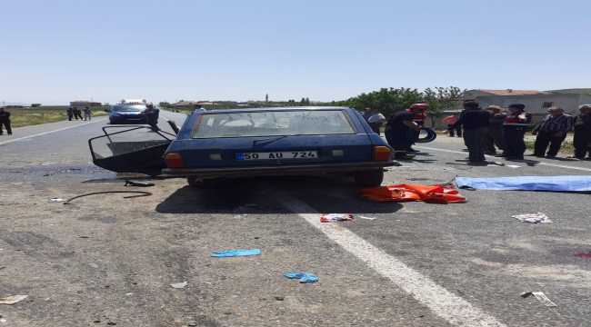 Kayseri'de kamyonetle otomobil çarpıştı: 1 ölü, 4 yaralı