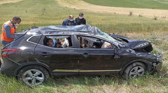 Kırıkkale'de iki trafik kazasında 11 kişi yaralandı 