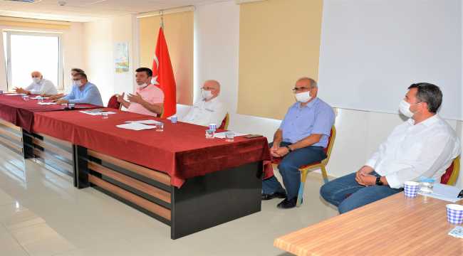 KUTSO Başkanı Günay, Kaş'a yapılacak yatırımlar için destek istedi