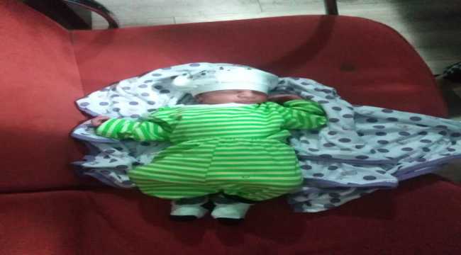 Mersin'de cami avlusuna bırakılmış 5 günlük bebek bulundu 