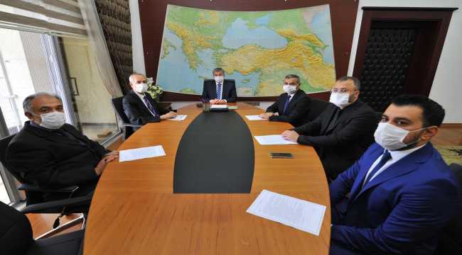 Osmaniye’de pandemi süreci değerlendirme toplantısı yapıldı
