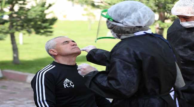 Sivasspor'da 6. kez Kovid-19 testi yapıldı
