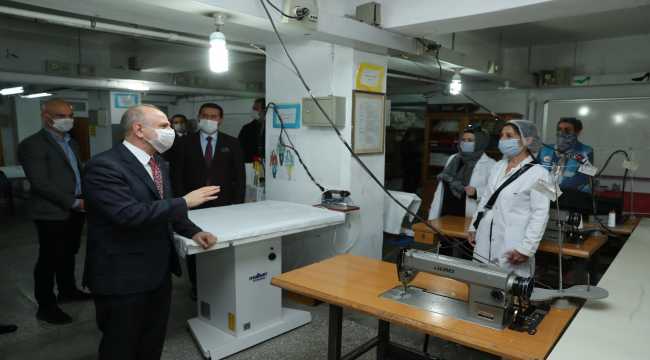 Vali Özdemir Çakacak'tan maske atölyesine ziyaret 