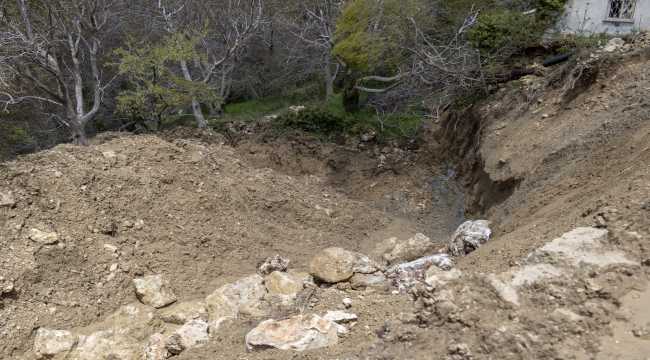 Yörüklerin Toroslar'daki geçiş yollarına bakım çalışması