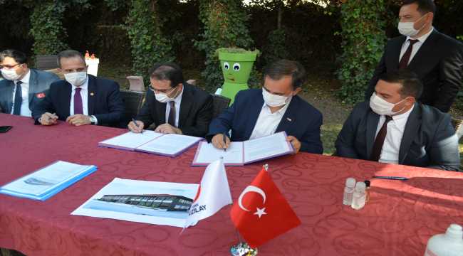 15 Temmuz şehidi Serhat Önder kabri başında anıldı