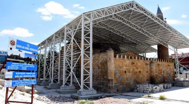 750 yıllık gök bilim medresesinin restorasyonu 3 yılda tamamlanacak