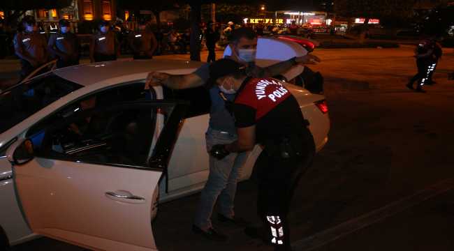 Adana'da 2 bin 879 polisin katılımıyla asayiş uygulaması yapıldı
