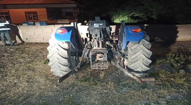 Aksaray'da traktör ve otomobil hırsızlığı yaptıkları iddiasıyla 3 zanlı tutuklandı