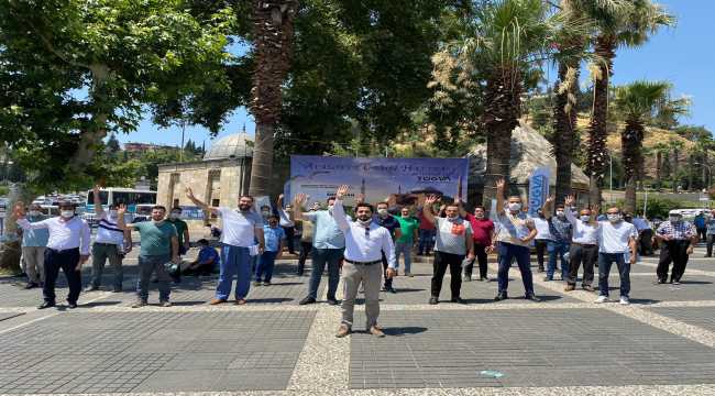 Ayasofya-i Kebir Cami-i Şerifi'nin, yeniden ibadete açılması sevinçle karşılandı
