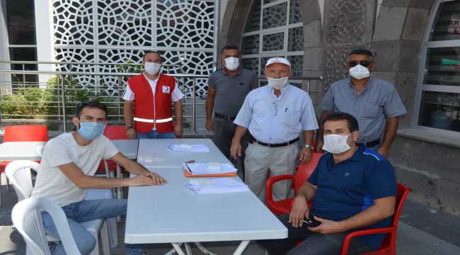 Bünyan'da 4 günde 300 ünite kan bağışlandı
