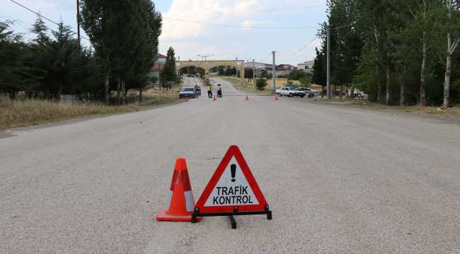 Burdur'da bir belde karantinaya alındı 
