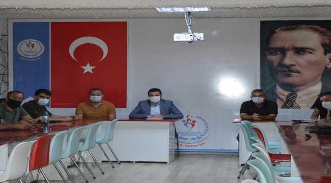 Gençlik ve Spor İl Müdürü Şahin, federasyon temsilcileriyle buluştu