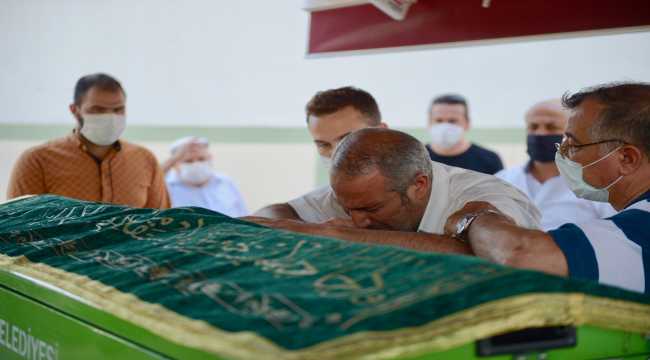 GÜNCELLEME 2 - Eskişehir'de cansız bedeni sulama kanalında bulunan otizmli Yusuf'un cenazesi defnedildi