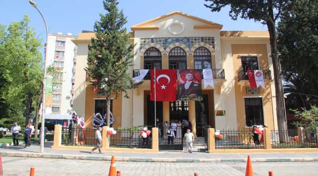 Hatay'da Fransız işgalcilerin karargahı 82 yıl sonra kütüphane oldu