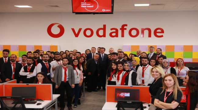 İSTE'li öğrencilere evden çalışarak ek gelir imkanı