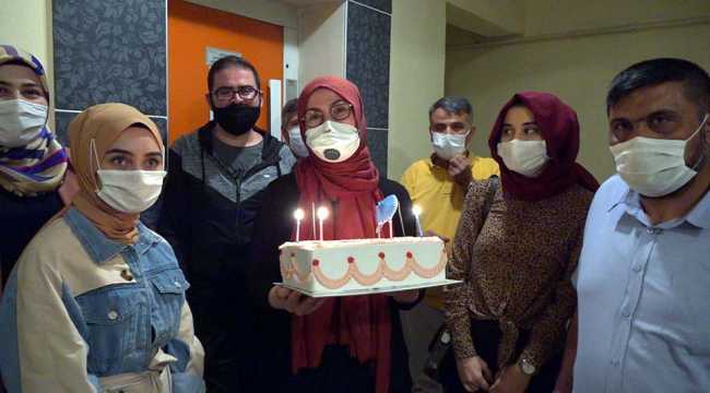 Kahramanmaraş'ta şehit kızına doğum günü sürprizi