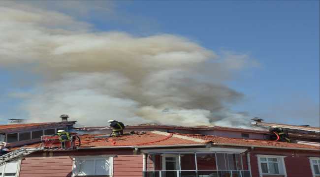 Karaman'da çatı yangını