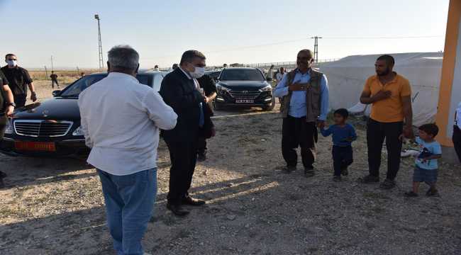 Karaman Valisi Işık mevsimlik tarım işçilerini ziyaret etti 
