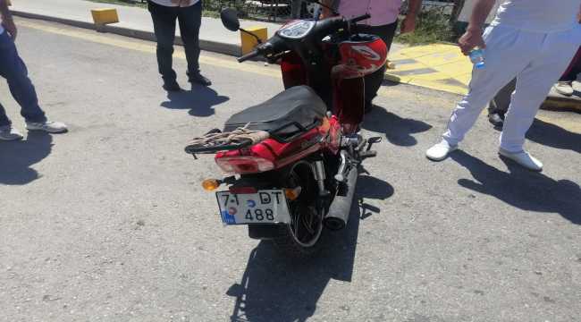 Kırıkkale'de motorsiklet ile otomobil çarpıştı: 1 yaralı